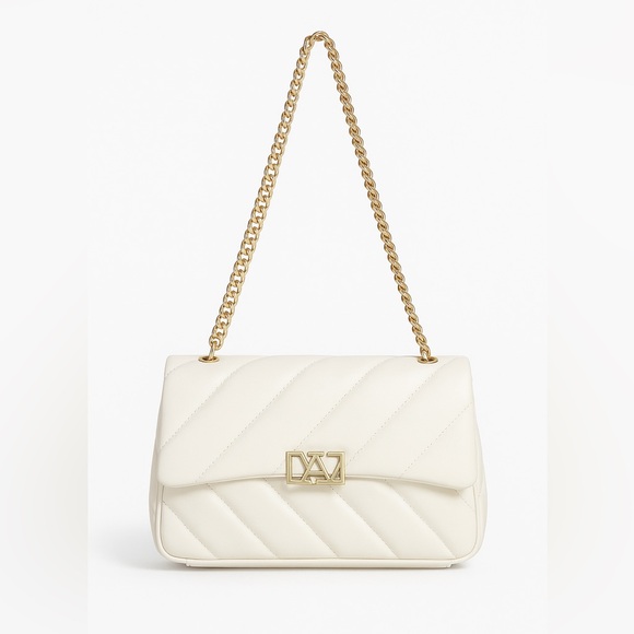 Aldo White Quilted Shoulder Bag with Gold Chain - Picture 1 of 5